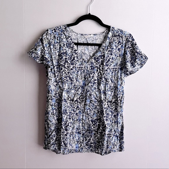 Caslon Blue Floral Donny Flutter Short Sleeve Top Blouse VNeck Rayon Women Small - Picture 2 of 8
